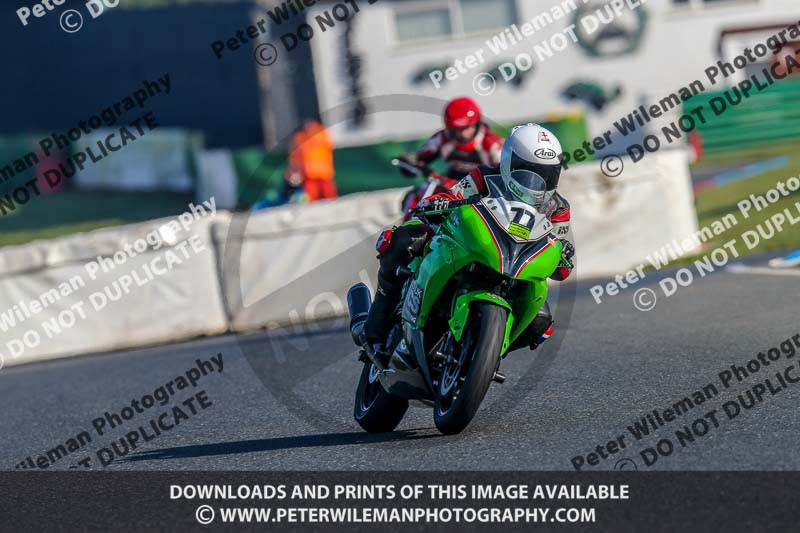 PJM Wedding Photography;enduro digital images;event digital images;eventdigitalimages;mallory park;mallory park photographs;mallory park trackday;mallory park trackday photographs;no limits trackdays;peter wileman photography;racing digital images;trackday digital images;trackday photos